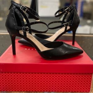 Black Women's Heels like new condition gently used one time.